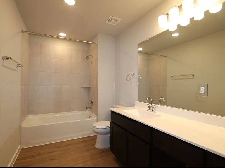 8623 Oceanmist Cove Dr — Photo 4