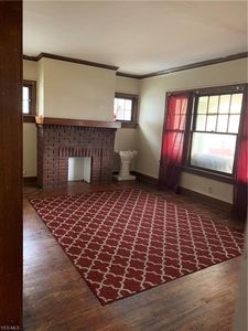 1847 Reyburn Rd, Cleveland, OH, 44112