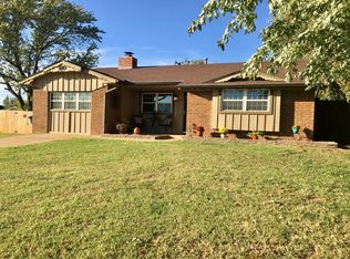 810 E Rosa St, Shawnee, OK 74804