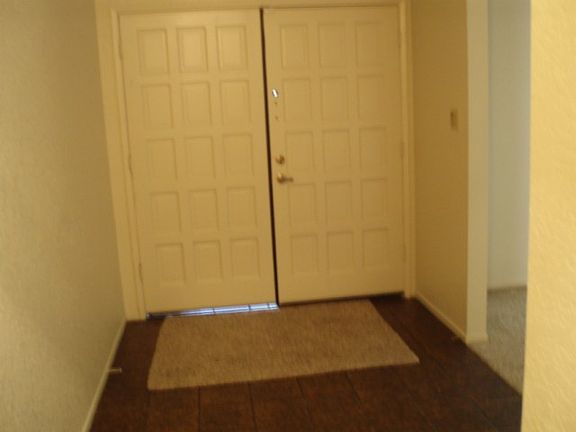 4th image of 1743 W Benjamin Holt Dr