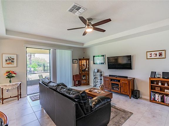 5th image of 1519 Custer Bayou St