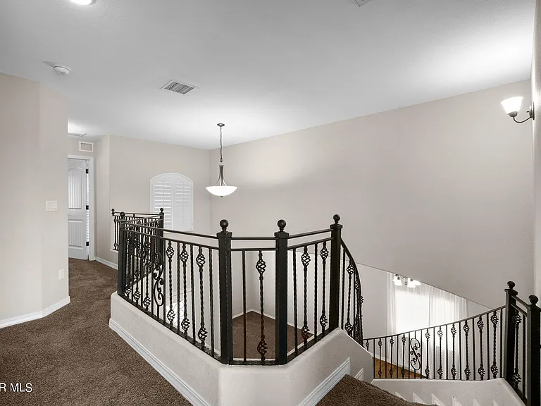 7877 Enchanted View Dr — Photo 29