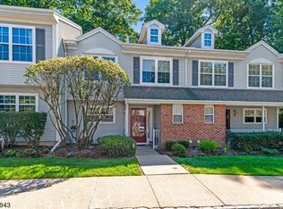 37 Hickory Way #3903, Mount Arlington, NJ 07856