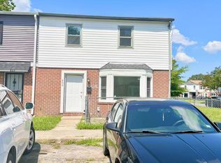 800 Harbour North Dr #1, Chesapeake, VA 23320