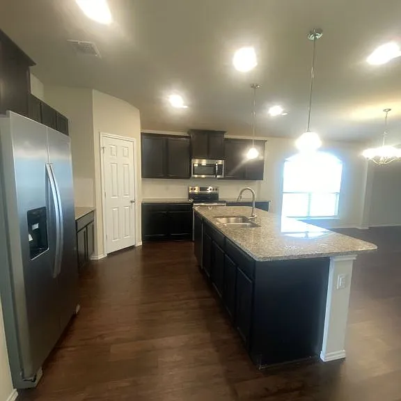2604 Cortona St — Photo 6