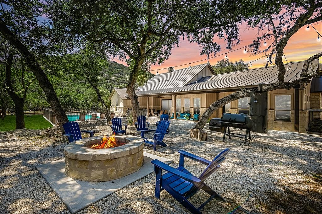 15 Heartstone Ln, Concan, TX 78838 MLS 37314240 Zillow