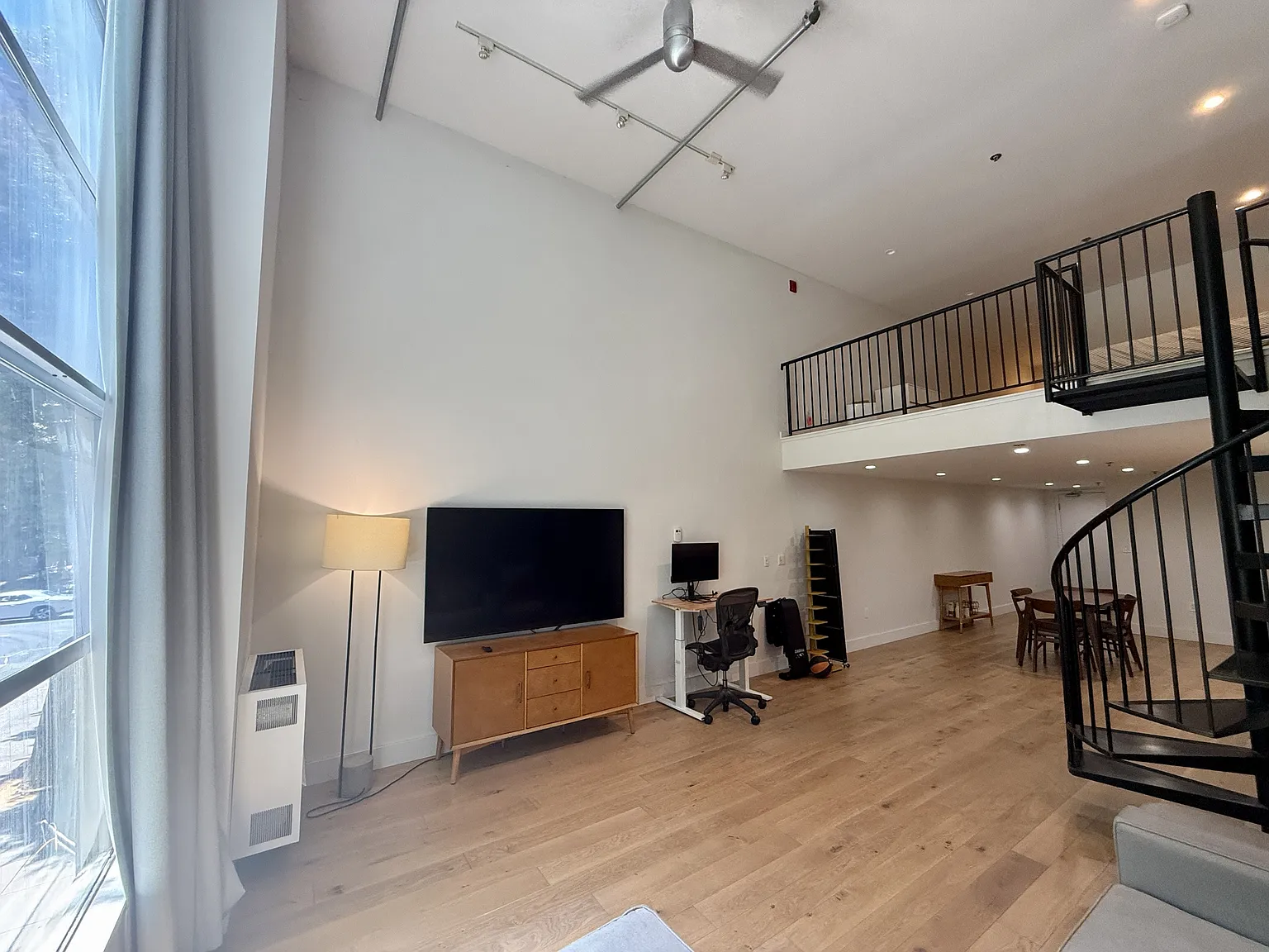 699 Pennsylvania Avenue #1 - Main — Photo 4