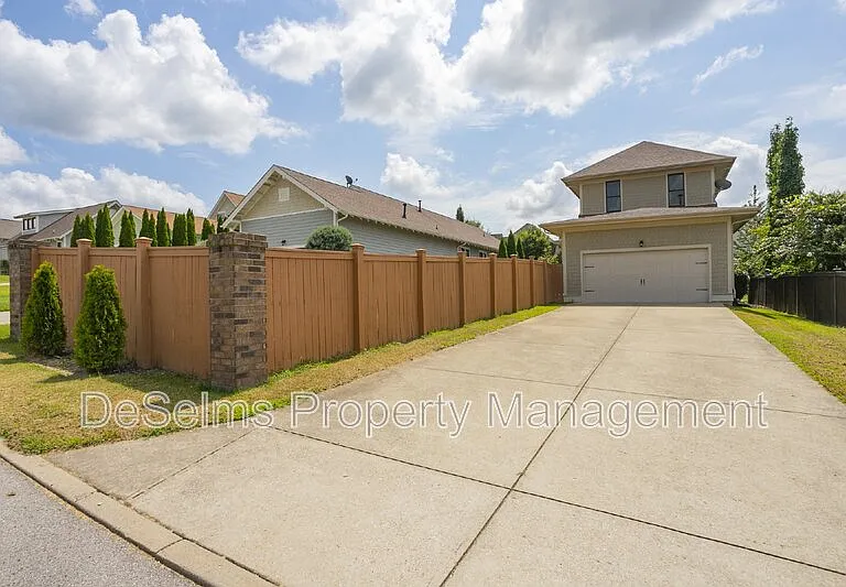 3866 Somers Ln — Photo 37