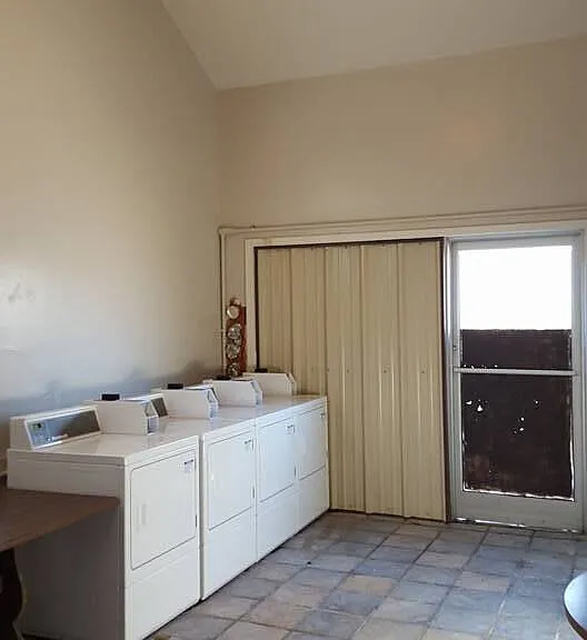 Belle Water Apartments — Photo 11