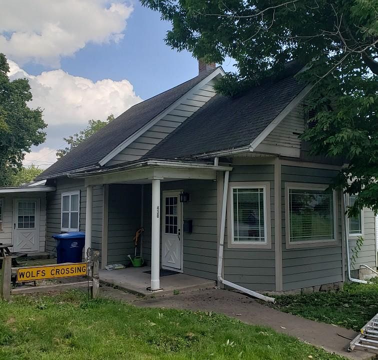 1st image of 438 Tonti St