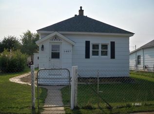 1407 N Jordan Ave, Miles City, MT 59301