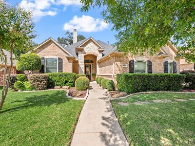 608 Lonesome Dove Trl, Hurst, TX, 76054