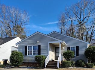 1800 New Lincoln Cir, Hopewell, VA 23860