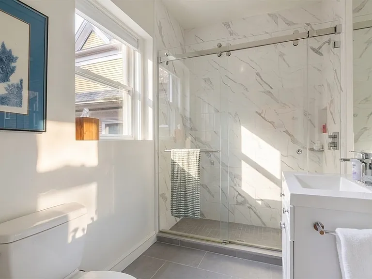 176 Naples Rd #7 — Photo 11