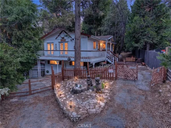 28975 Alder Ter, Cedar Glen, CA 92321