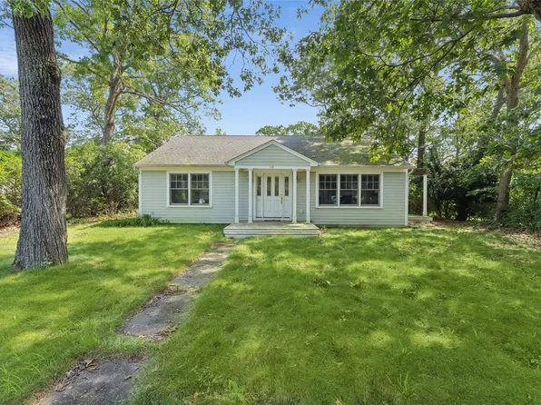 68 Sylvan Avenue, Riverhead, NY 11901