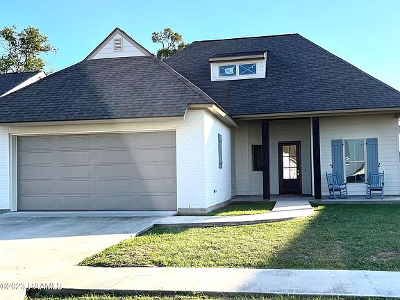 2nd image of 220 Tennyson Dr