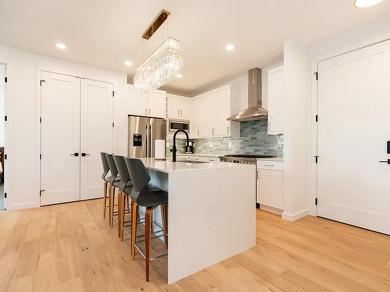 4204 Ravalli St #205 — Photo 7