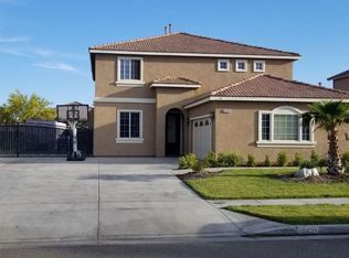 14491 Arthur St, Oak Hills, CA 92344