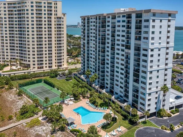 1230 Gulf Blvd APT 402, Clearwater, FL 33767