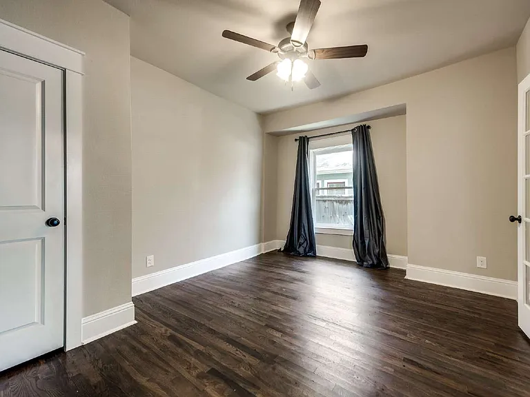 1318 Fairmount Ave — Photo 6