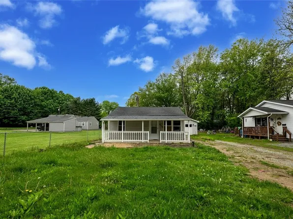 916 Abington Rd, Akron, OH 44312