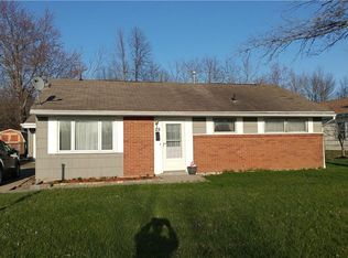 25 Schwegler Rd, Grand Island, NY 14072