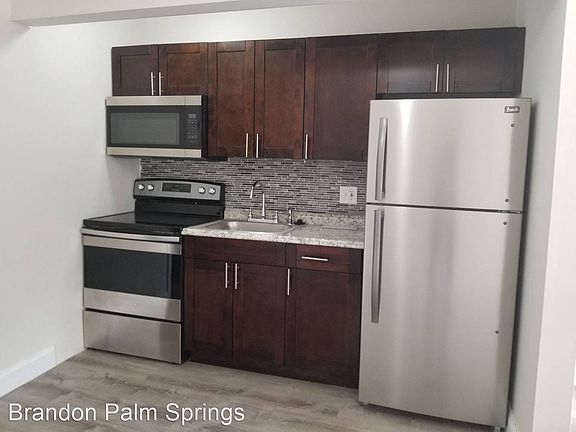 2nd image of 965 Manor Dr #10906361