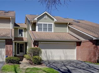 34 Montpelier Cir, Rochester, NY 14618