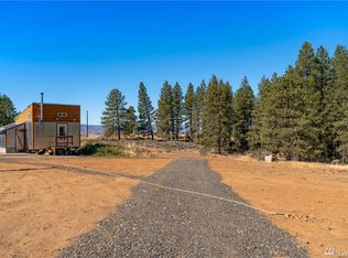 400 Hummingbird Rd, East Wenatchee, WA 98802