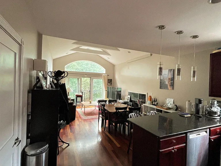 1509 N Artesian Ave #3 — Photo 9