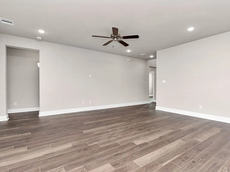 10618 Cascade Creek Dr — Photo 16