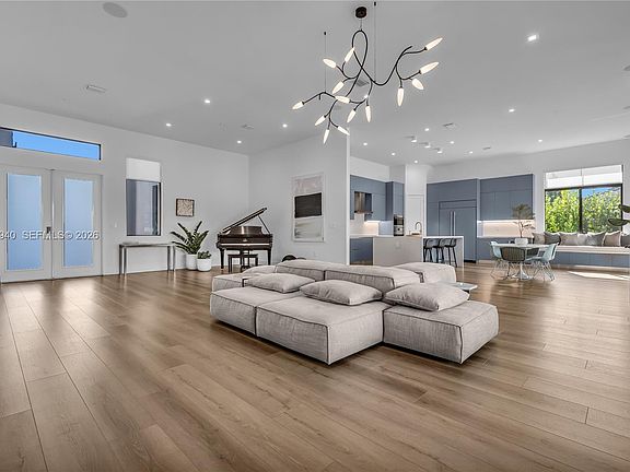 5th image of 5765 SW 104th Ter