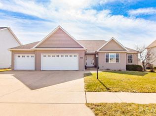 1500 Santa Fe Rd, Washington, IL 61571