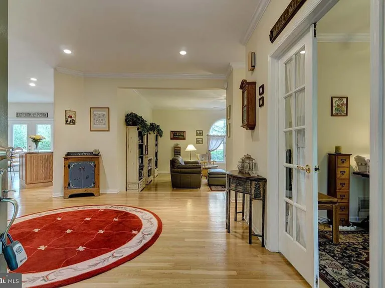 3 Wilson Ln — Photo 4