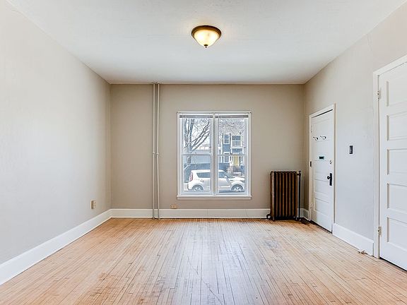 3rd image of 424 Smith Ave N #3