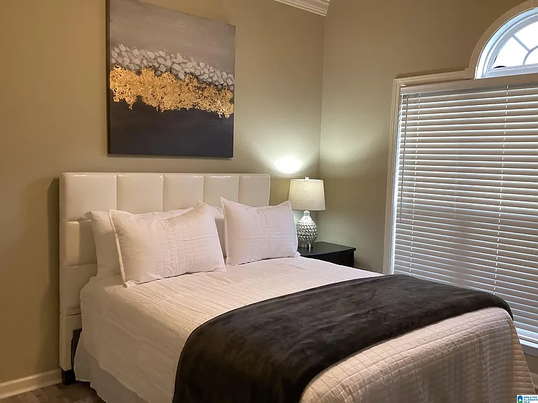 119 Hayesbury Ln — Photo 16