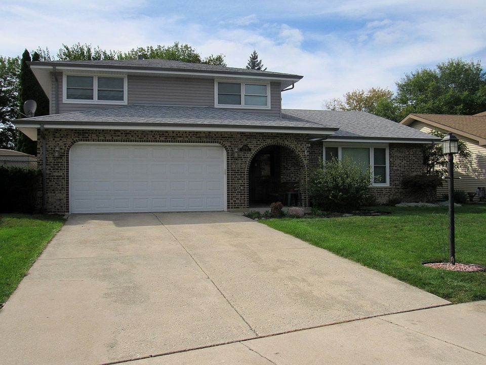 1st image of 15748 Heron Dr
