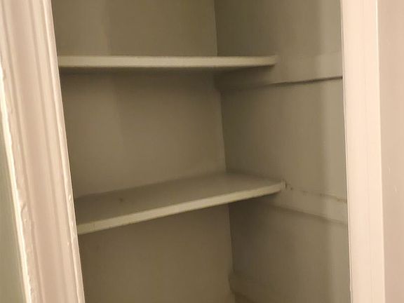 3rd image of 2211 Silas Creek Pkwy APT B