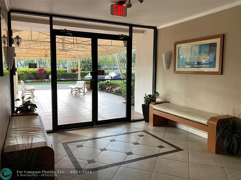 3300 N Palm Aire Dr #606 — Photo 24