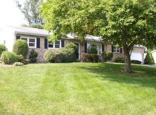 836 Mandy Ln, Camp Hill, PA 17011