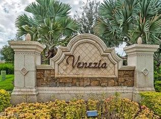 9844 Venezia Cir UNIT 721, Naples, FL 34113