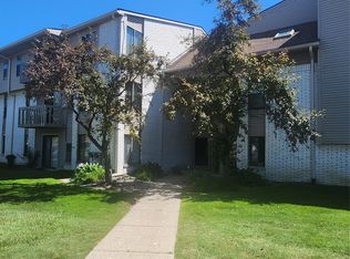 32013 W Twelve Mile Rd UNIT 308, Farmington, MI 48334