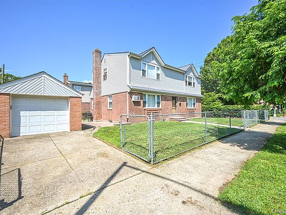 2nd image of 76-04 252nd Street