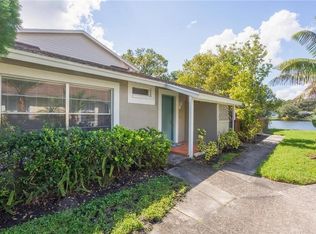 15608 Morning Dr, Lutz, FL 33559