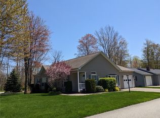 5211 Champagne Ctr, Girard, PA 16417