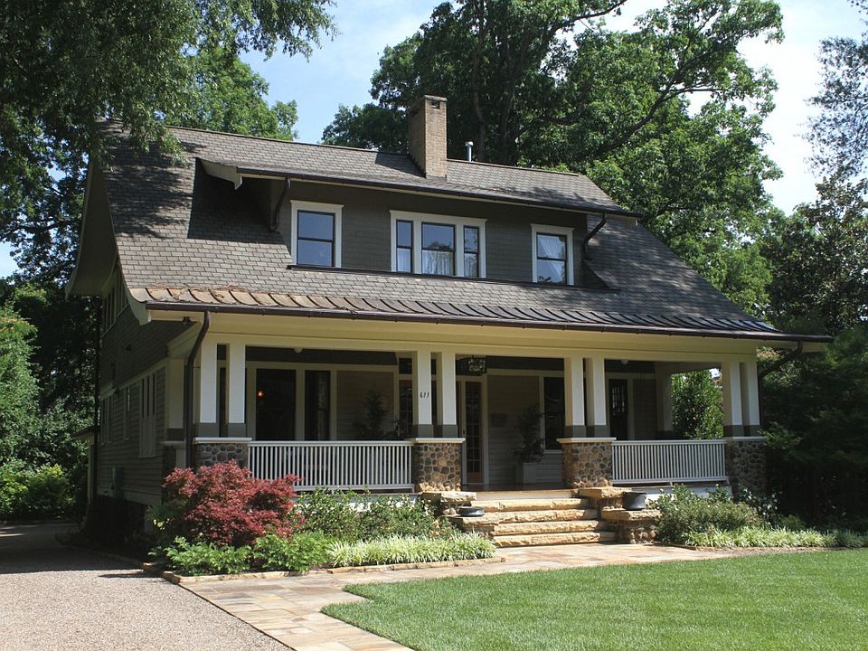 1st image of 709 E Rosemary St