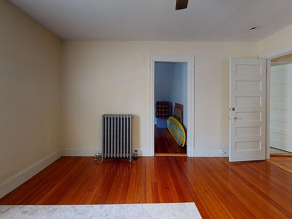 2nd image of 96 Columbia St #4