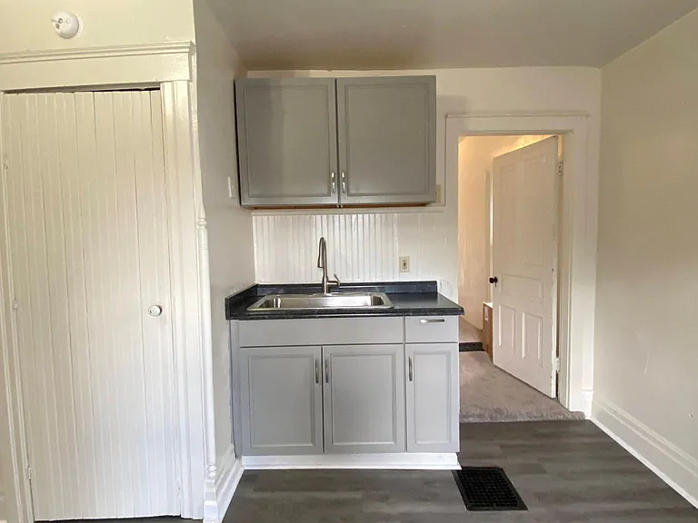 314 N Adams St #1 — Photo 10