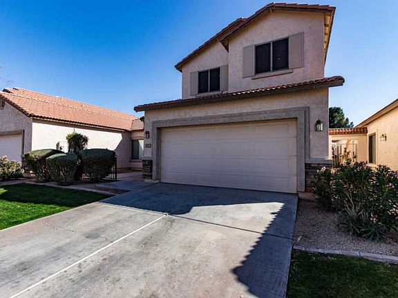 2nd image of 927 S Balboa Dr